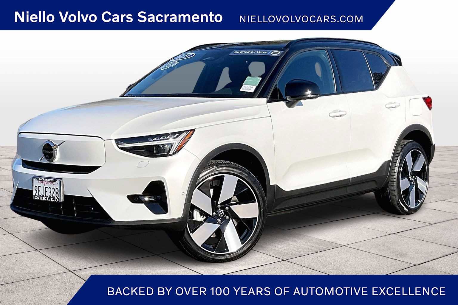 Used 2023 Volvo XC40 Recharge Ultimate w/ Protection Package Premier image 1