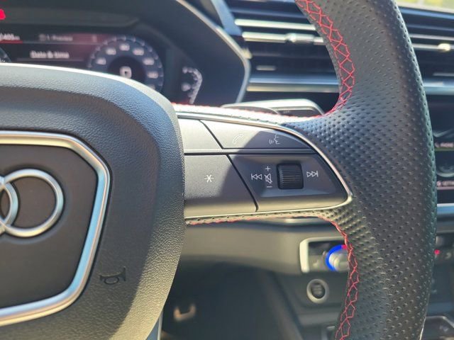 Certified 2025 Audi Q3 2.0T Premium Plus w/ Premium Plus Package image 22