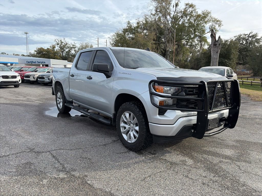 Used 2022 Chevrolet Silverado 1500 Custom image 4