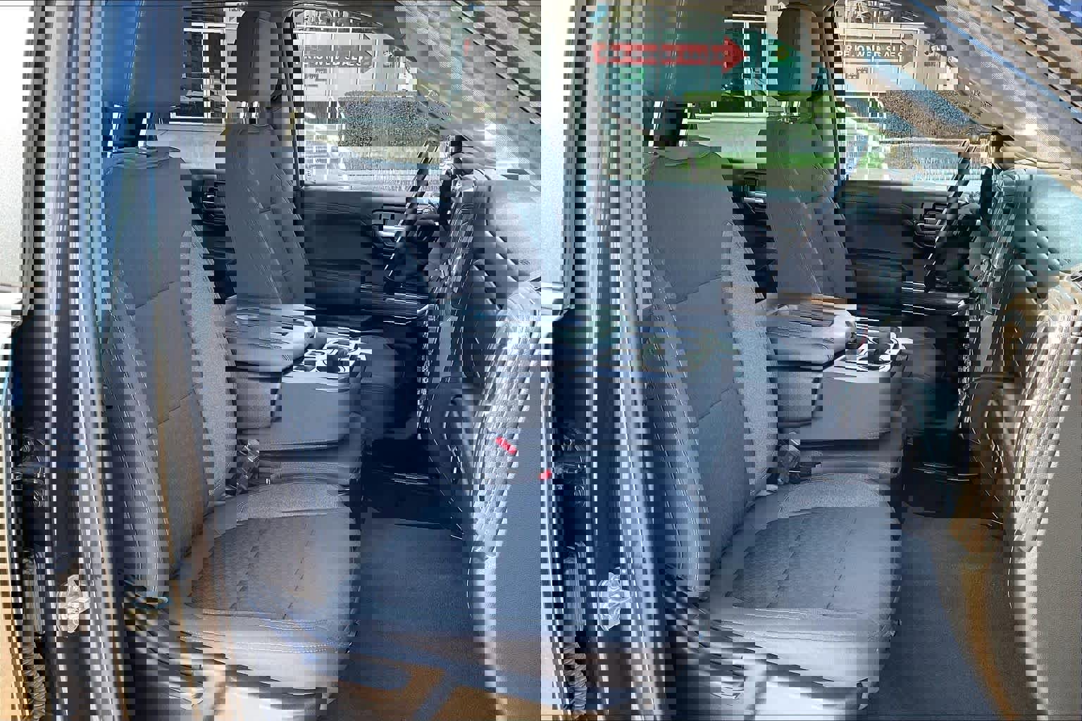 Used 2021 Chevrolet Silverado 1500 LT w/ Texas Edition Plus image 7