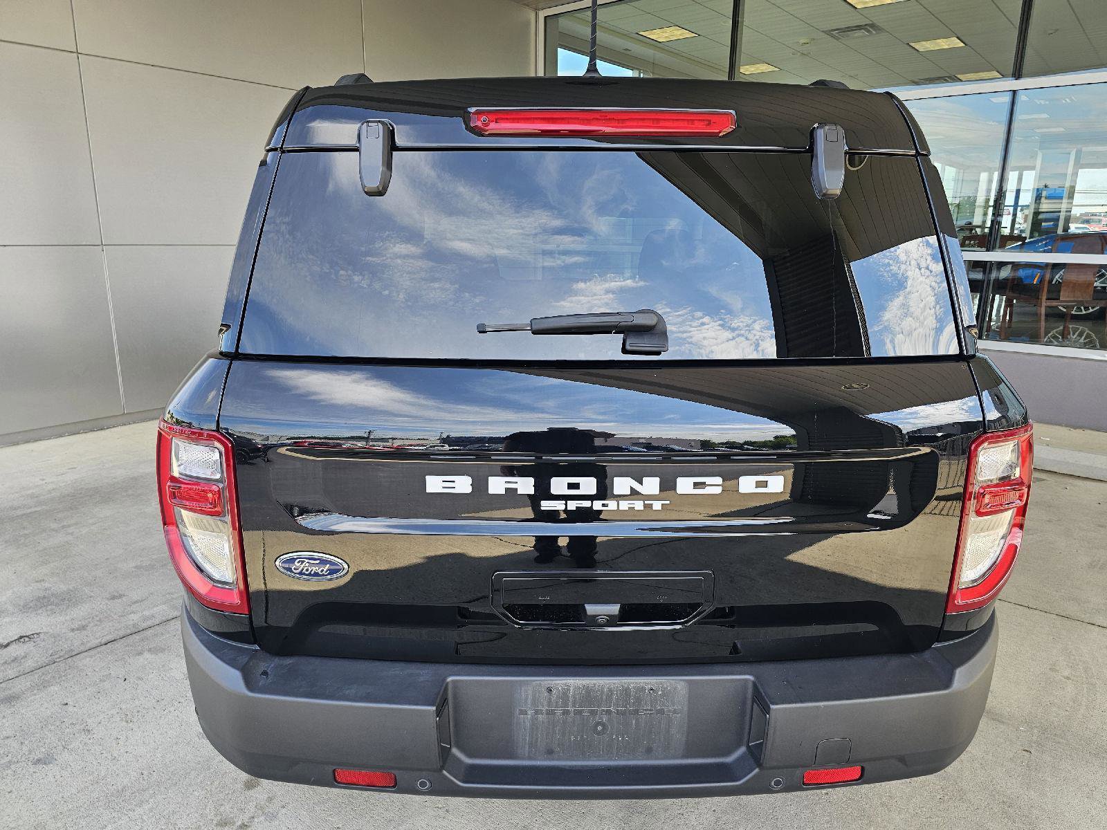 Used 2024 Ford Bronco Sport Big Bend w/ Convenience Package AWD/4WD image 4