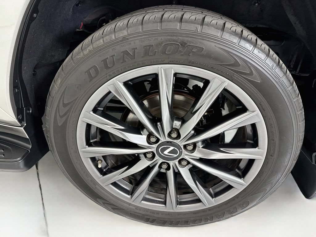 Used 2023 Lexus LX 600 F Sport AWD/4WD image 30