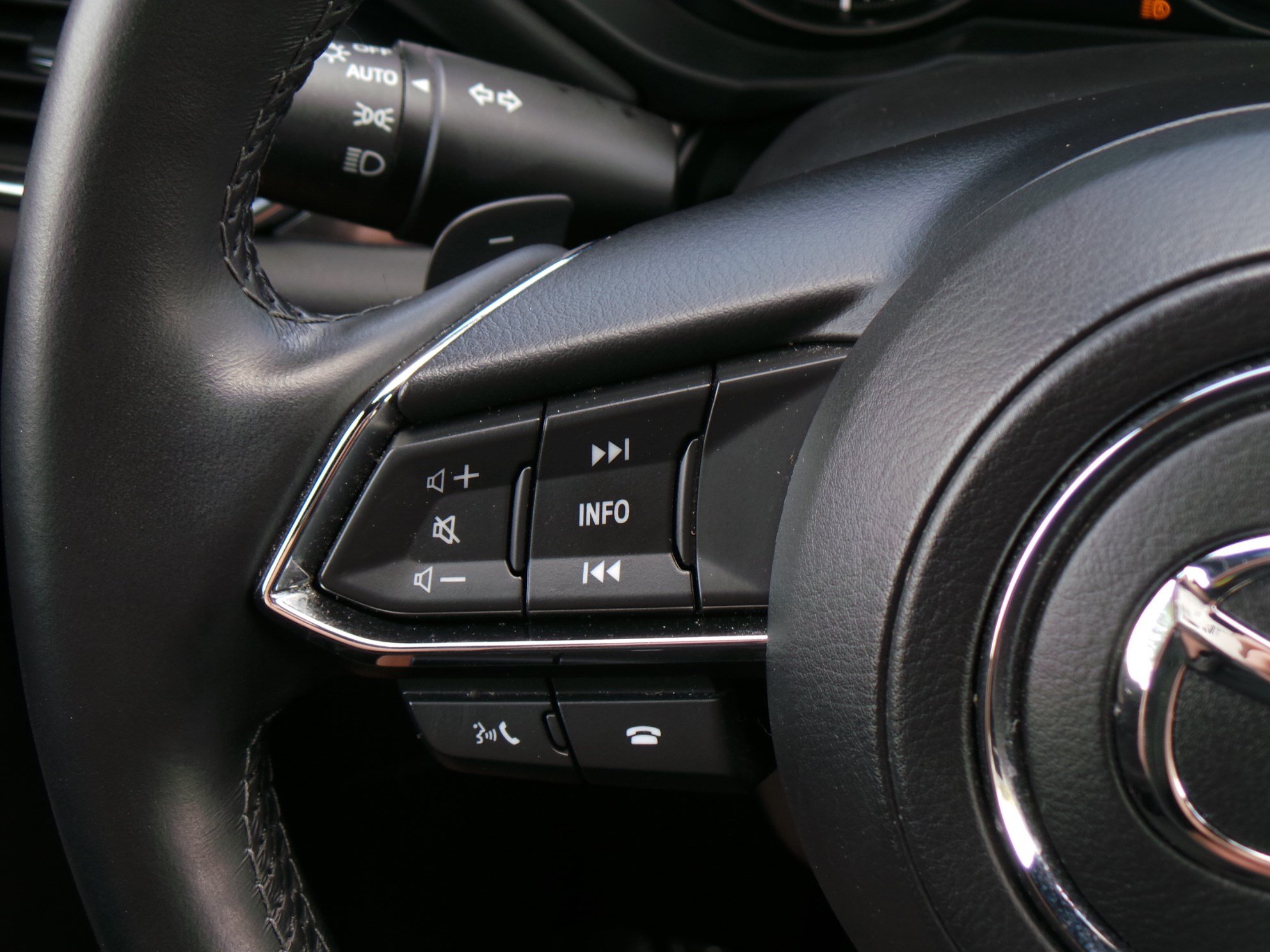 Certified 2023 MAZDA CX-5 Signature AWD/4WD image 32