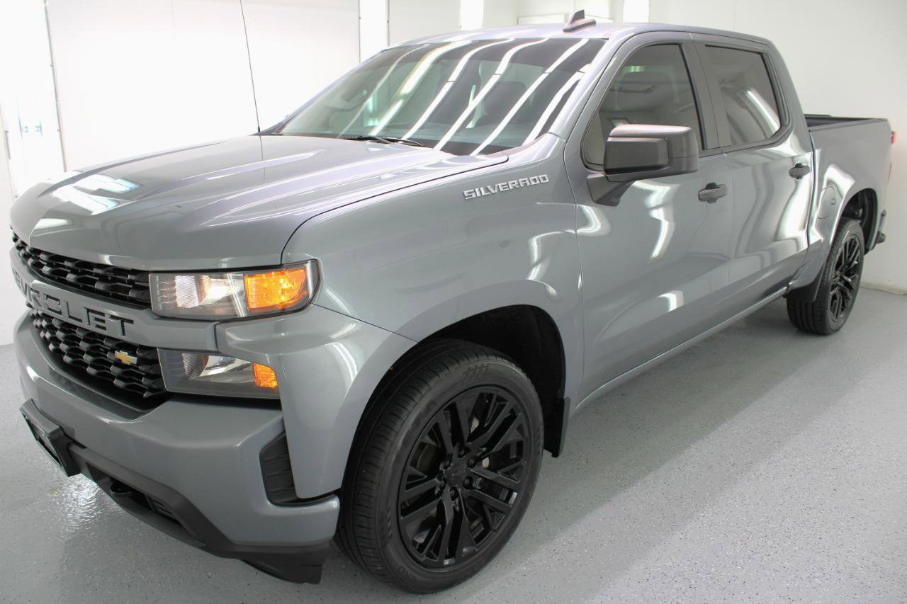 Used 2020 Chevrolet Silverado 1500 Custom w/ Custom Value Package RWD image 5