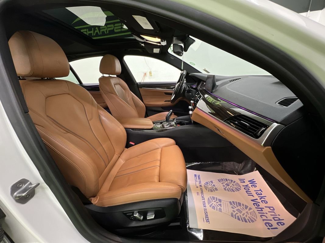 Used 2019 BMW 530e xDrive w/ Convenience Package AWD/4WD image 31