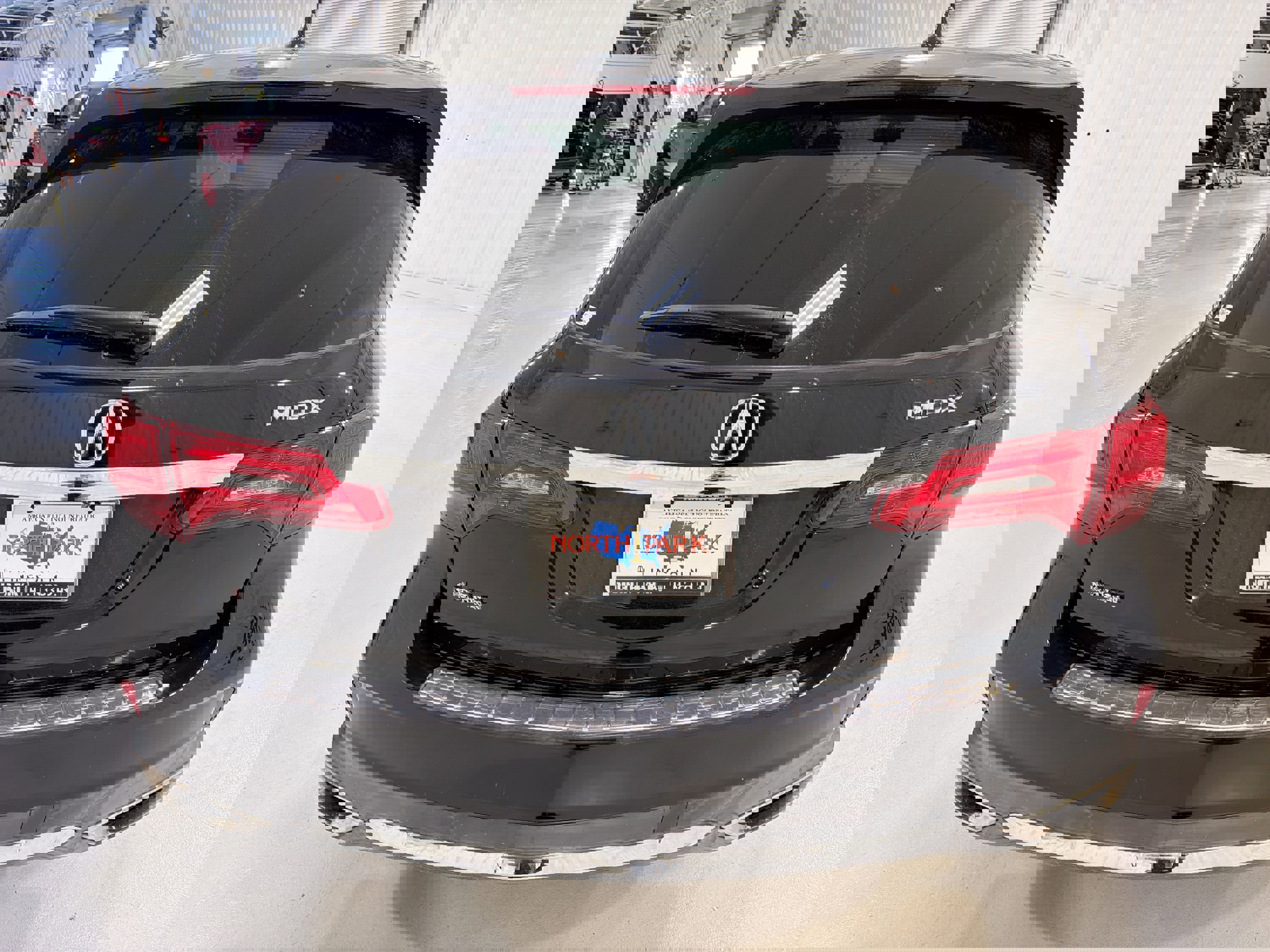 Used 2020 Acura MDX FWD image 26