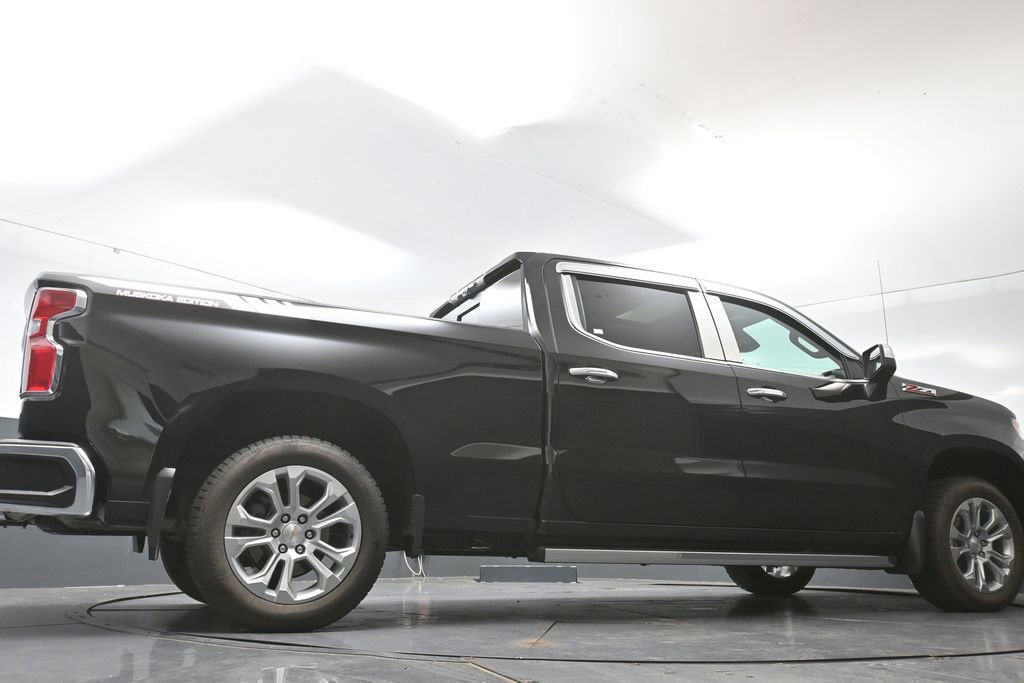 Used 2024 Chevrolet Silverado 1500 LTZ w/ Technology Package AWD/4WD image 54