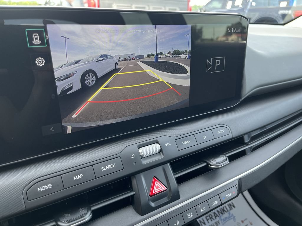 Used 2025 Kia K4 FWD image 17