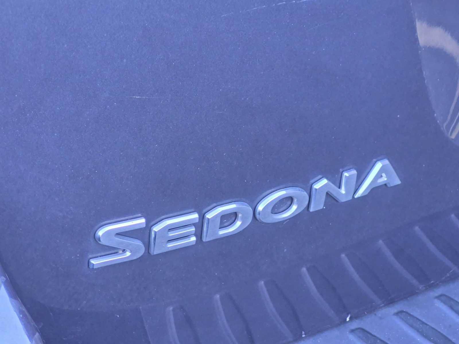 Used 2016 Kia Sedona SX FWD image 13