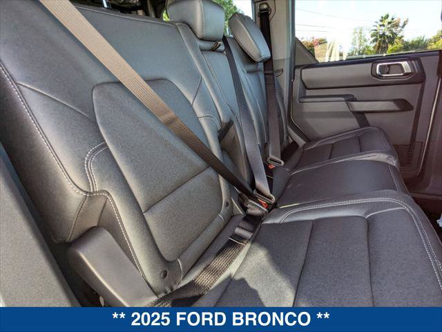New 2025 Ford Bronco Badlands AWD/4WD image 19