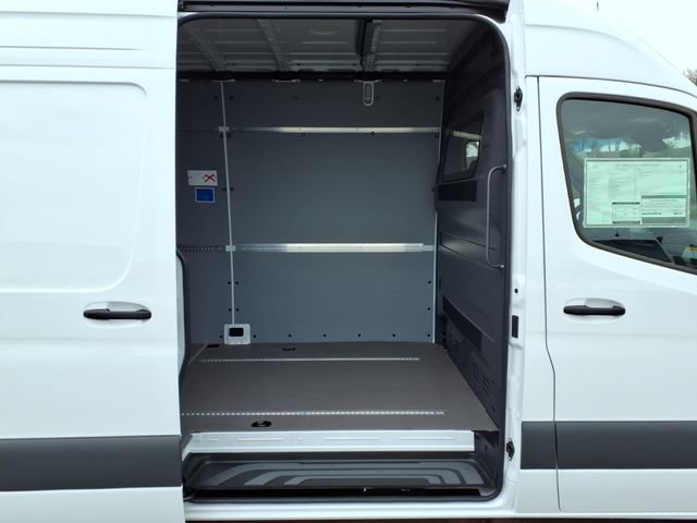 New 2026 Mercedes-Benz Sprinter 3500 image 23