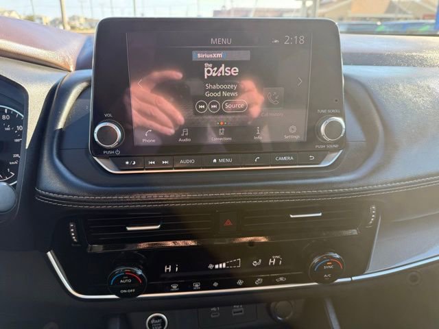 Used 2022 Nissan Rogue SV image 20