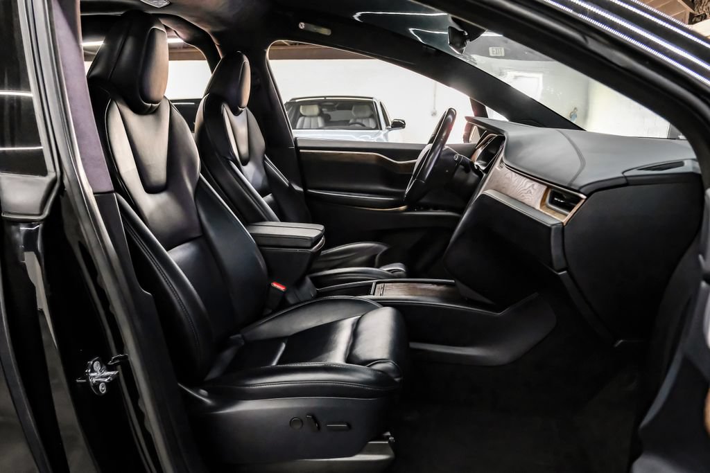 Used 2020 Tesla Model X Long Range AWD/4WD image 41