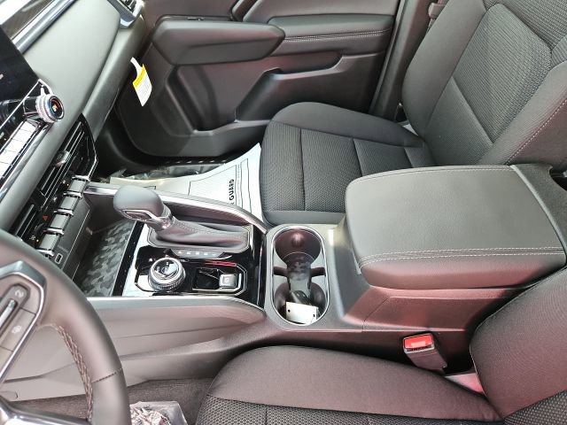 New 2026 GMC Canyon Elevation w/ Convenience Package image 26