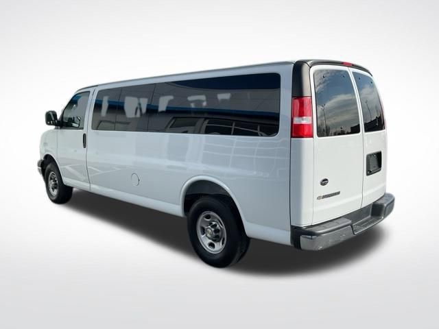 Certified 2025 Chevrolet Express 3500 LT w/ LT Preferred Equipment Group RWD image 16