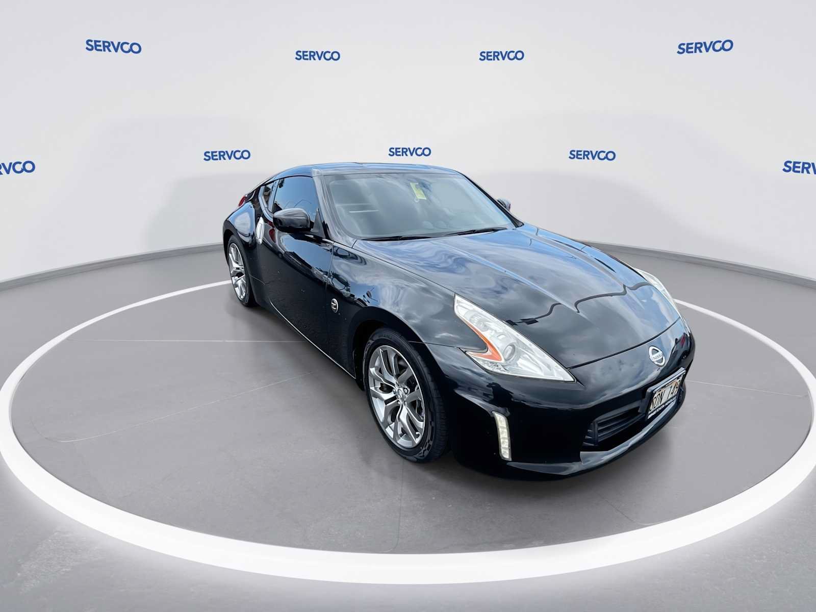 Used 2014 Nissan 370Z Coupe RWD image 2