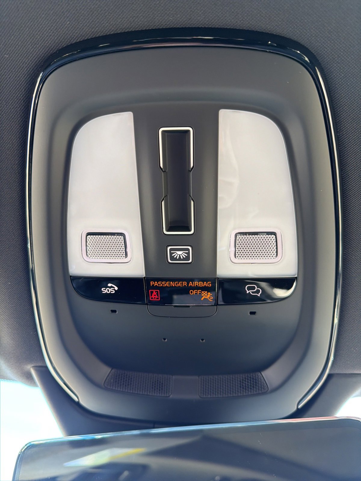 Used 2024 Volvo XC90 T8 Ultimate w/ Protection Package Premier image 53