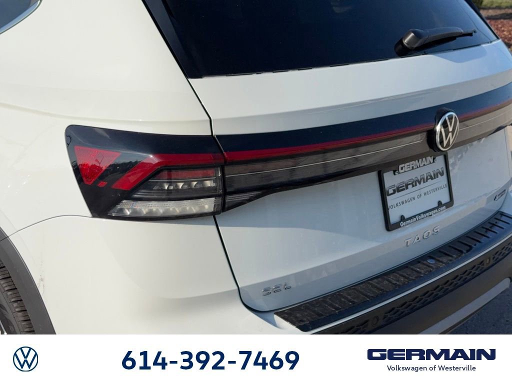 New 2026 Volkswagen Taos SEL image 15