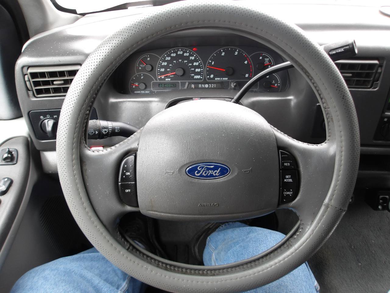 Used 2003 Ford F350 Lariat image 14