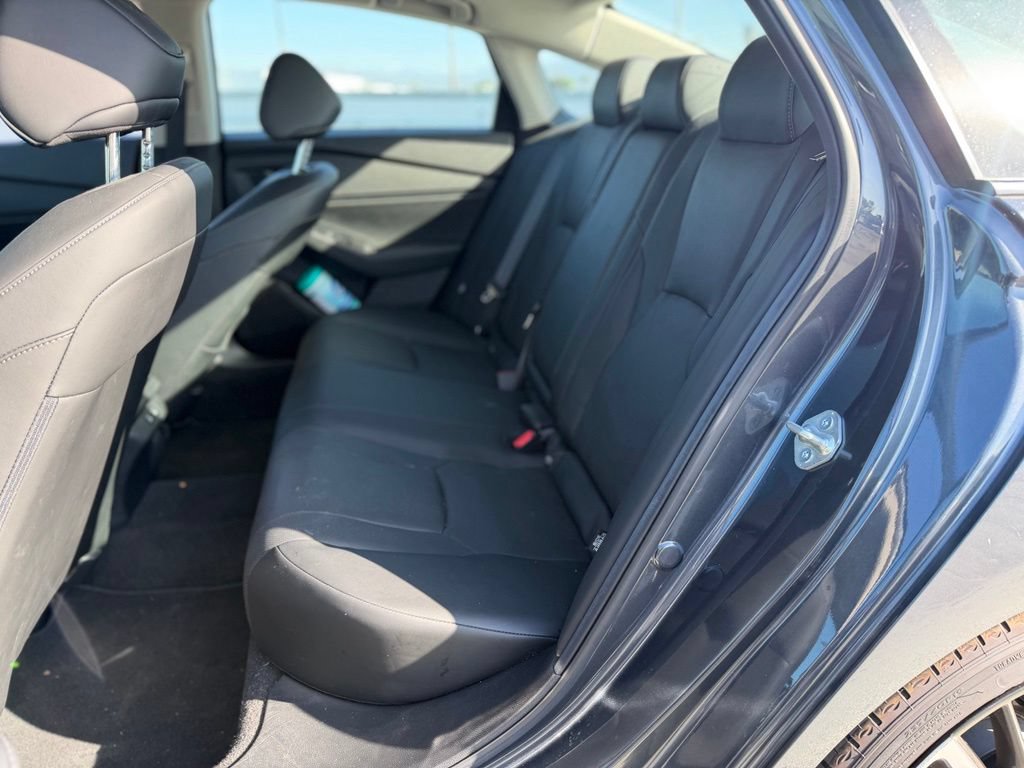 Used 2025 Honda Accord Touring image 4