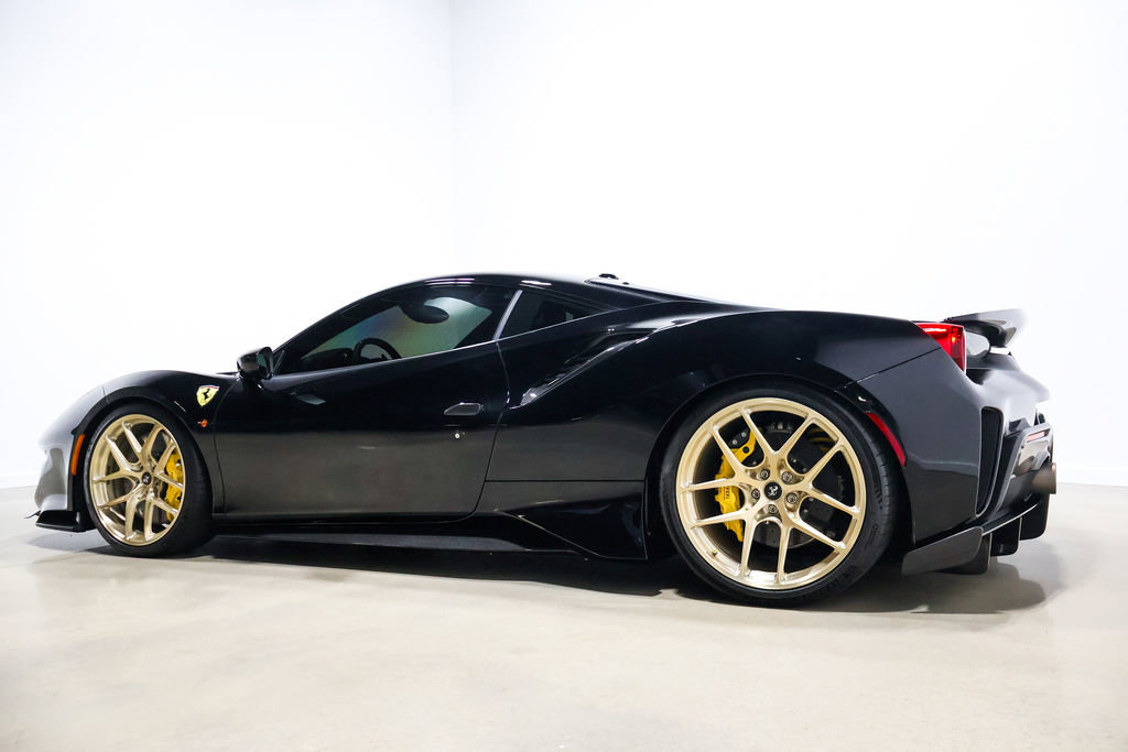 Used 2020 Ferrari 488 Pista image 25