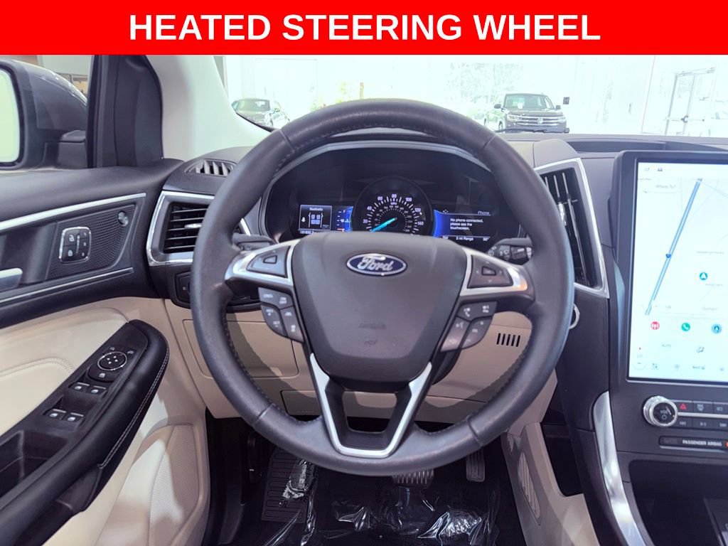 Used 2022 Ford Edge Titanium w/ Equipment Group 301A AWD/4WD image 12