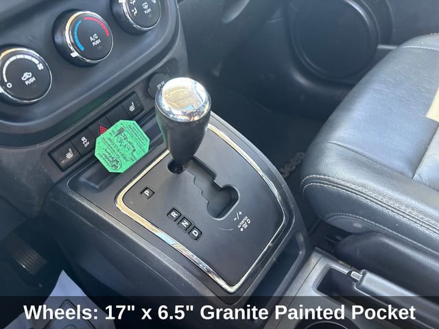 Used 2016 Jeep Patriot High Altitude AWD/4WD image 17
