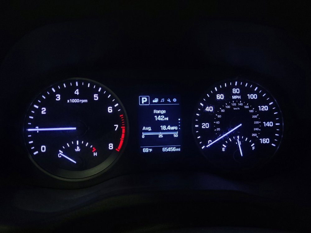 Used 2017 Hyundai Tucson Sport w/ Cargo Package image 23