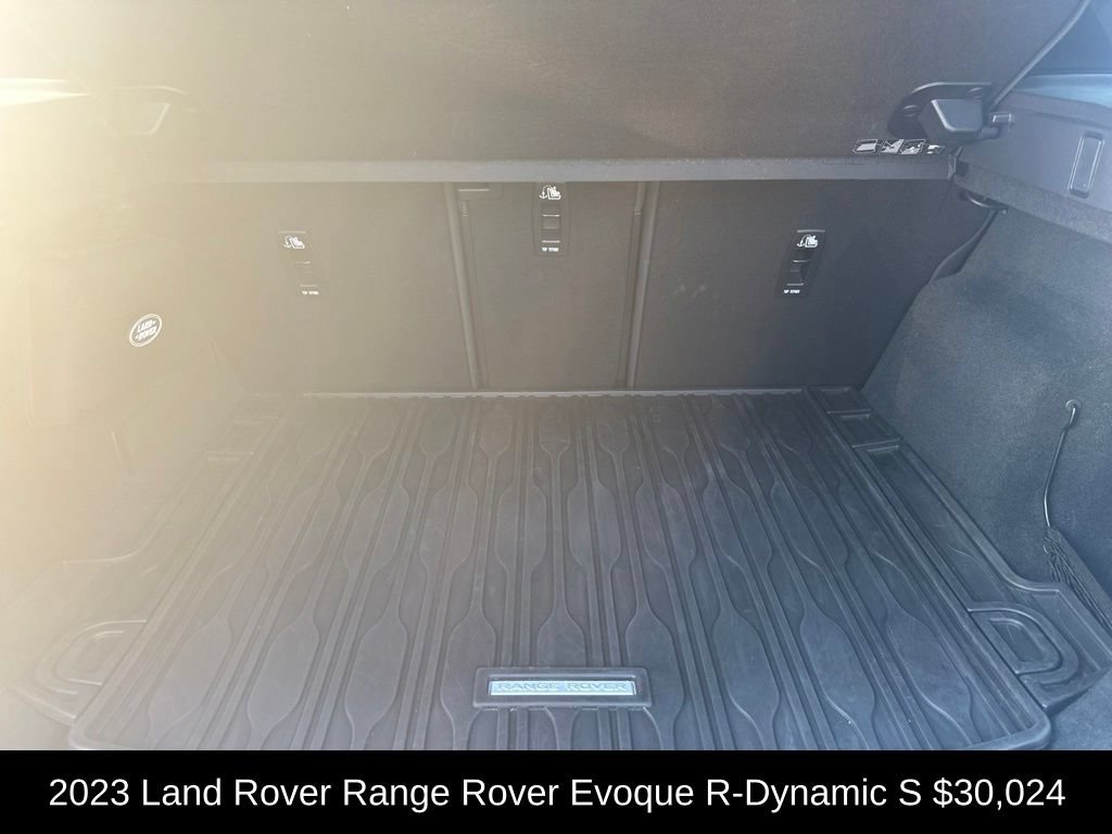 Used 2023 Land Rover Range Rover Evoque R-Dynamic S AWD/4WD image 16