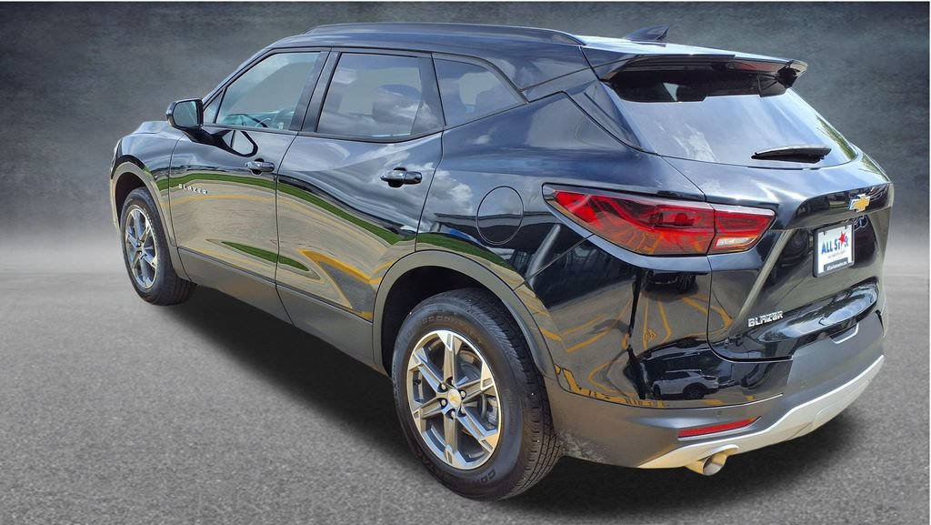 Used 2024 Chevrolet Blazer LT w/ LPO, Floor Liner Package FWD image 4