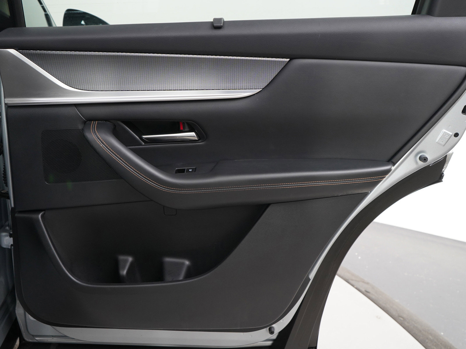 Certified 2024 MAZDA CX-90 Plug-In Hybrid w/ Premium Plus image 13