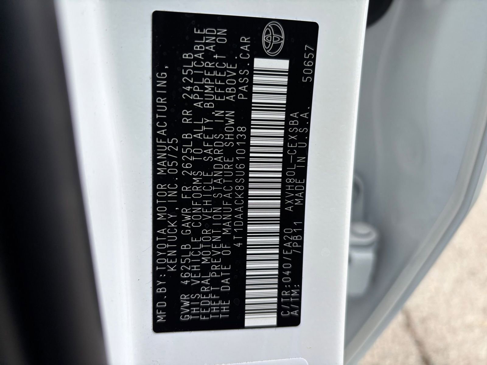 Used 2025 Toyota Camry SE FWD image 30