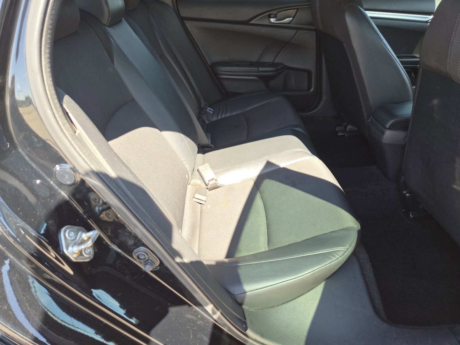Used 2019 Honda Civic Sport image 18