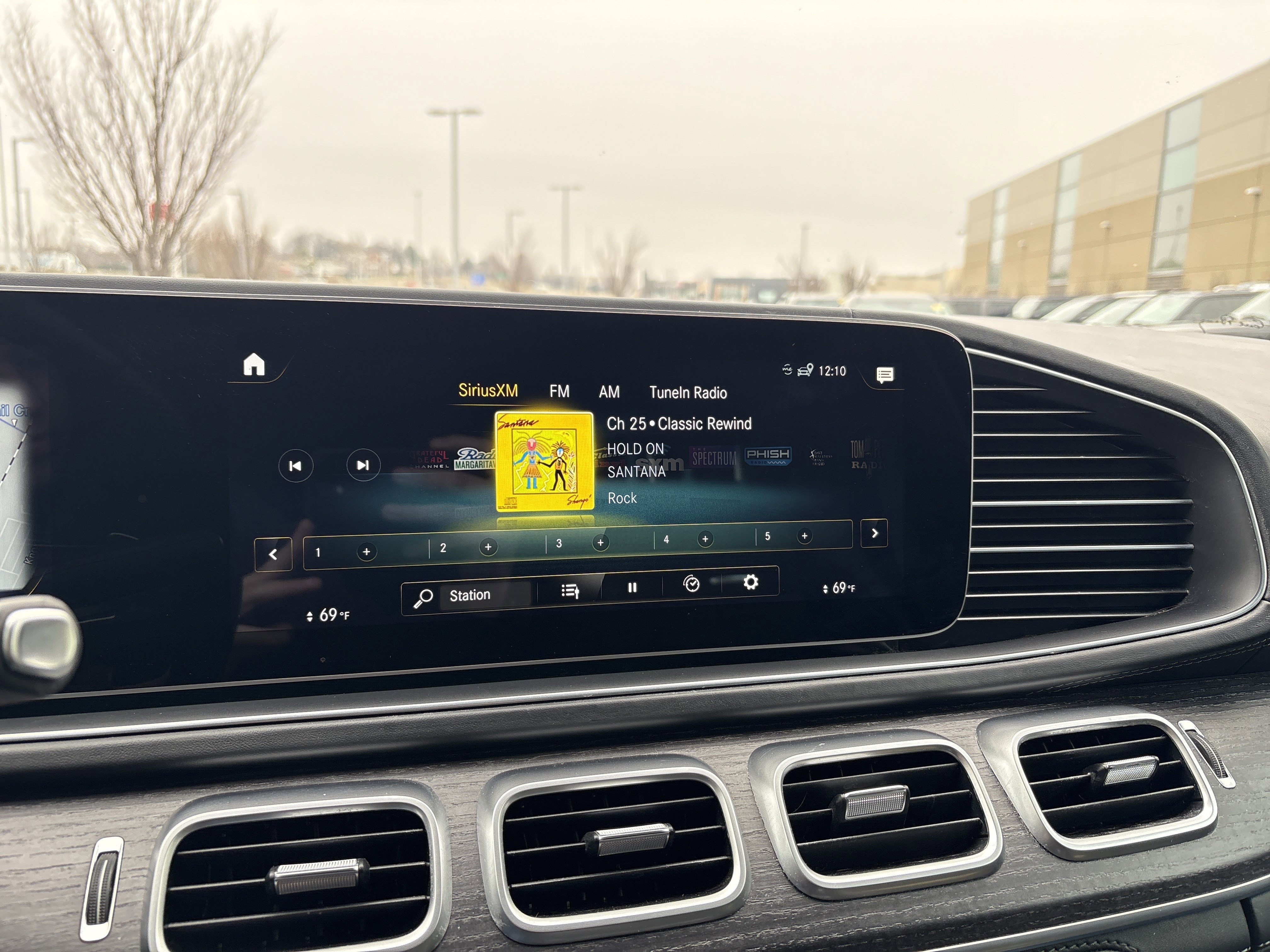 Used 2023 Mercedes-Benz GLS 63 AMG 4MATIC image 21