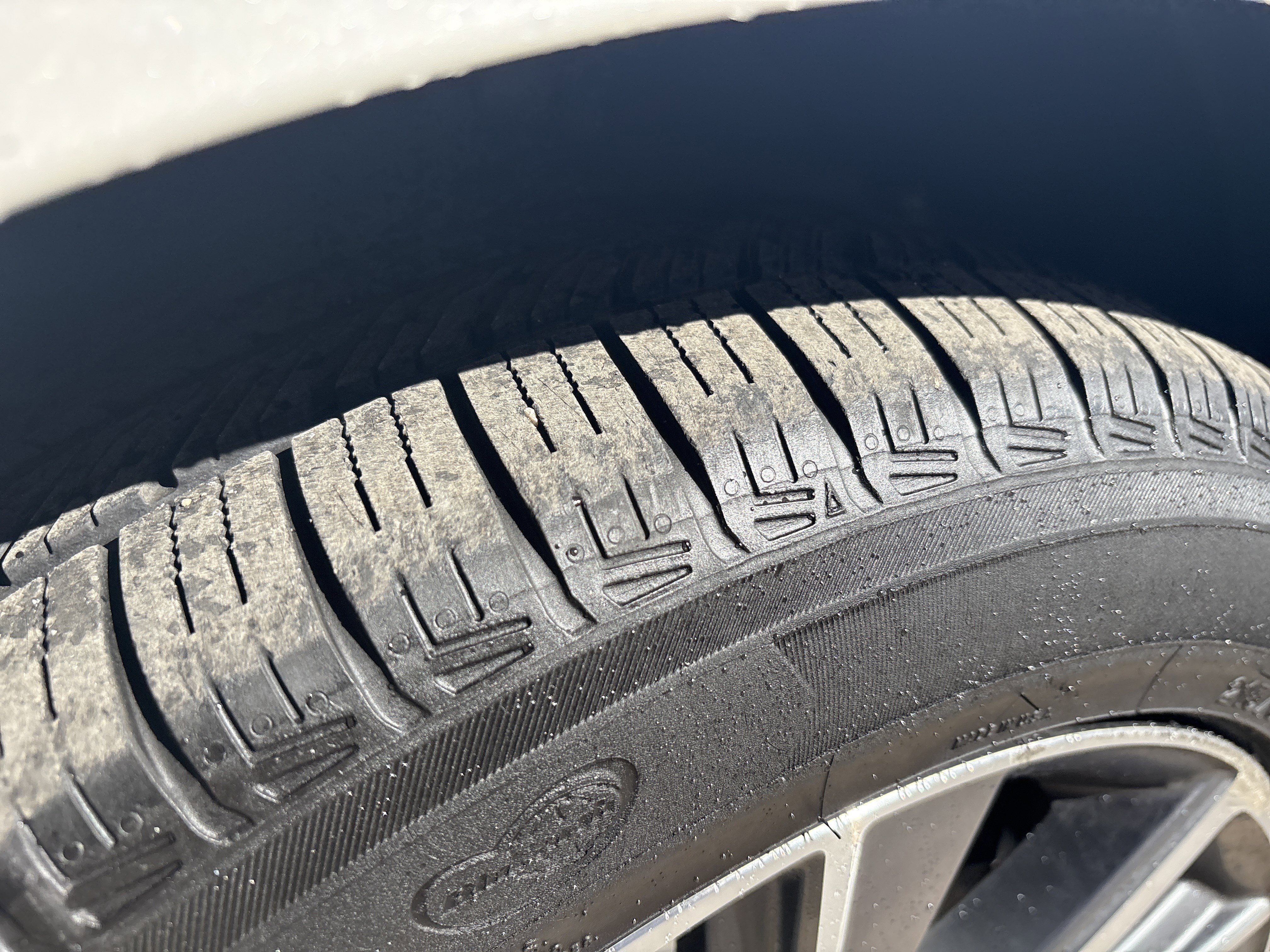 Used 2016 Lexus ES 300h w/ Luxury Package w/Wood Trim image 12