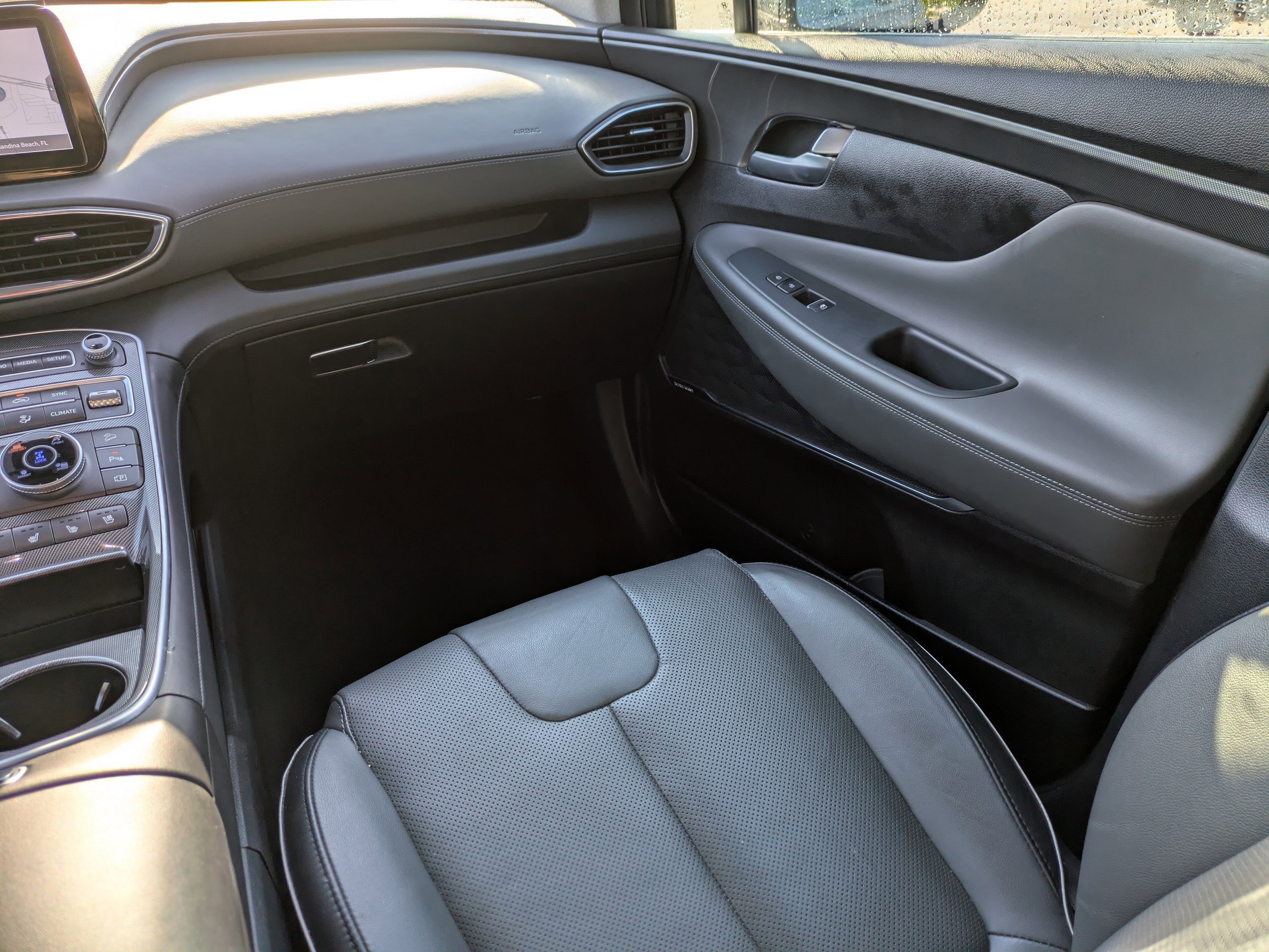 Used 2023 Hyundai Santa Fe Limited image 21