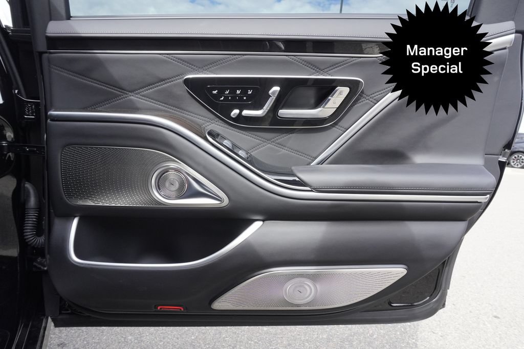 Used 2025 Mercedes-Benz Maybach S 680 4MATIC image 25