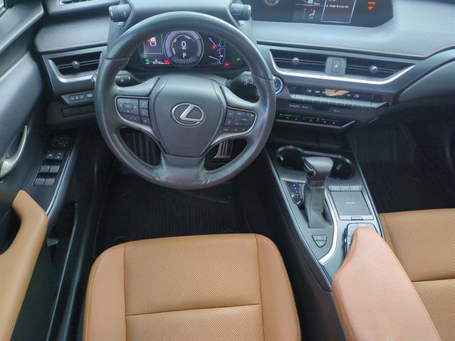 Used 2019 Lexus UX 250h image 32