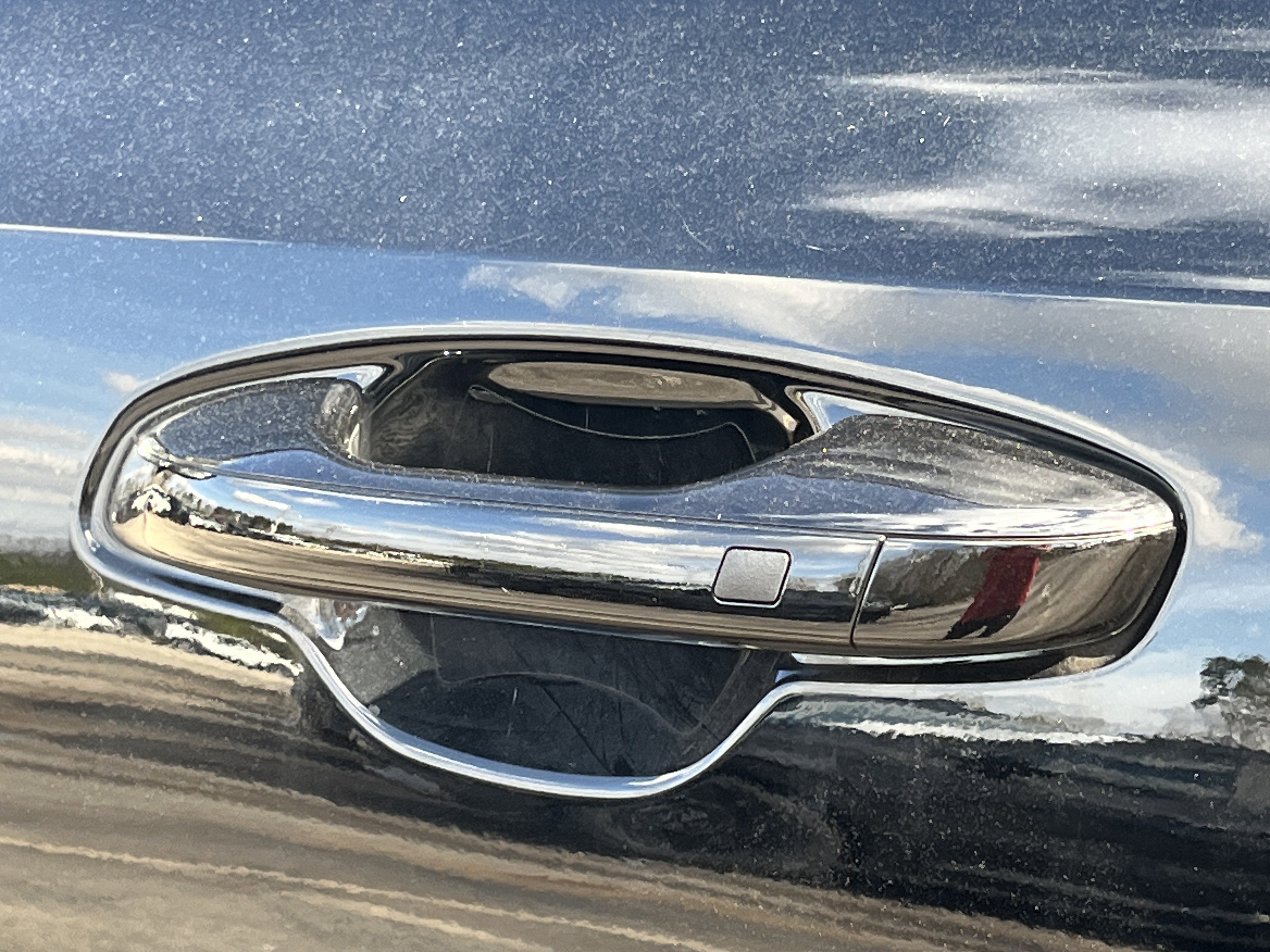 Certified 2025 Kia Sorento S image 27