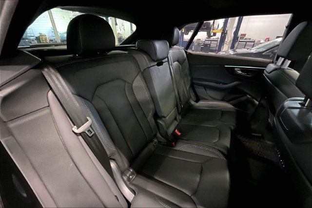 Certified 2025 Audi Q8 Prestige AWD/4WD image 27