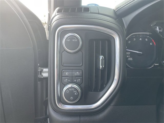 Used 2021 GMC Sierra 1500 AT4 w/ AT4 Value Package image 17