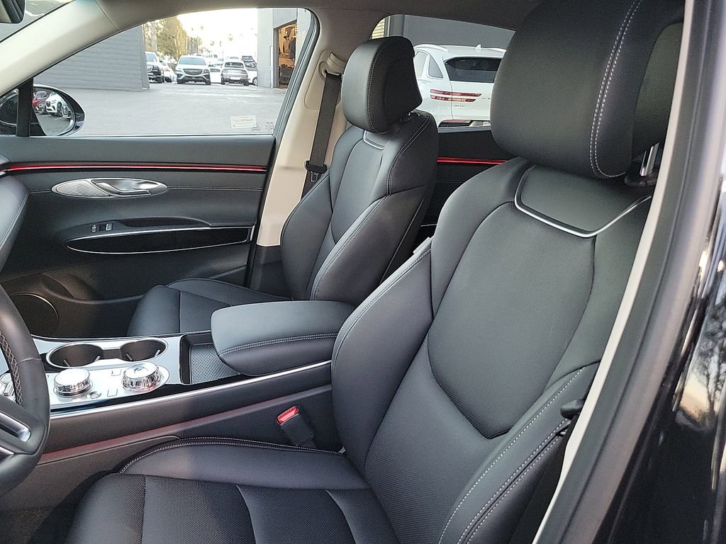 Used 2026 Genesis GV70 2.5T image 16