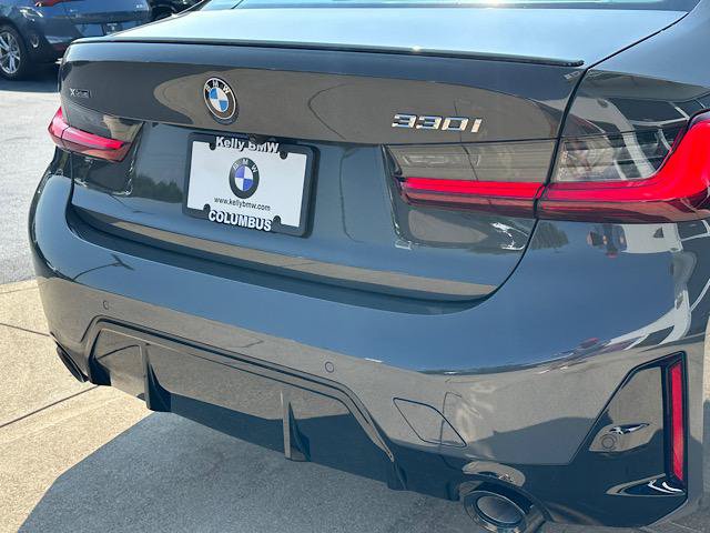Used 2026 BMW 330i xDrive Sedan w/ M Sport Package AWD/4WD image 10