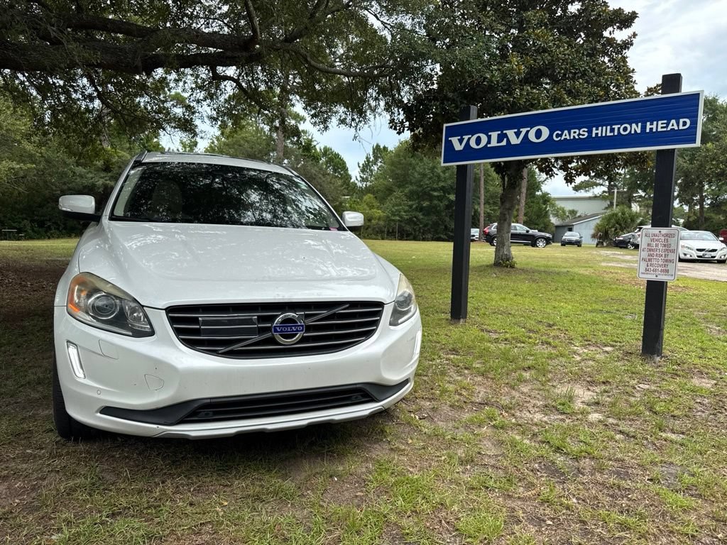 Used 2016 Volvo XC60 T5 Platinum FWD image 2