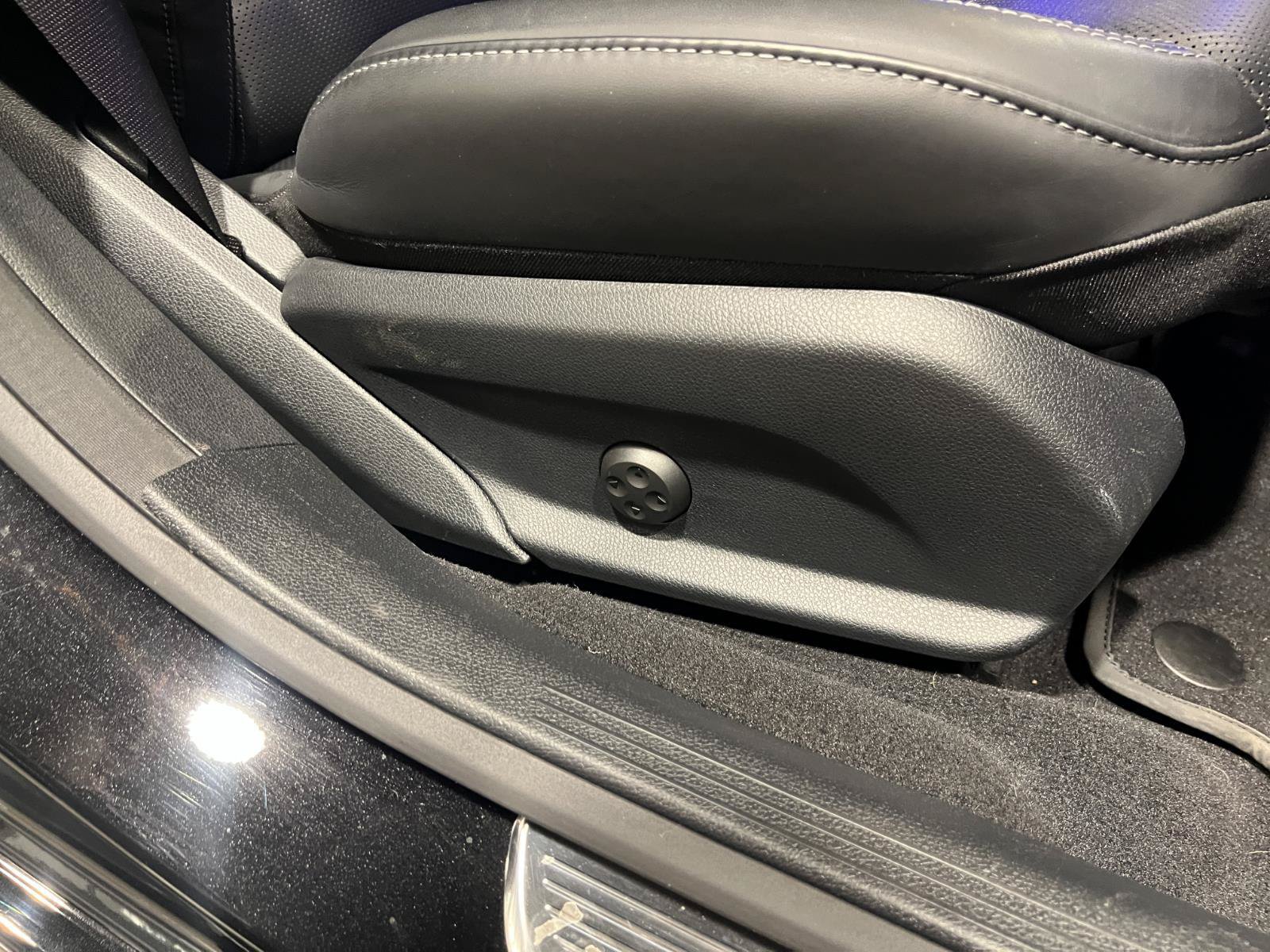 Used 2024 Mercedes-Benz AMG GT 63 image 51