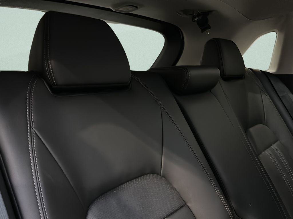 Certified 2025 Honda HR-V EX-L image 18