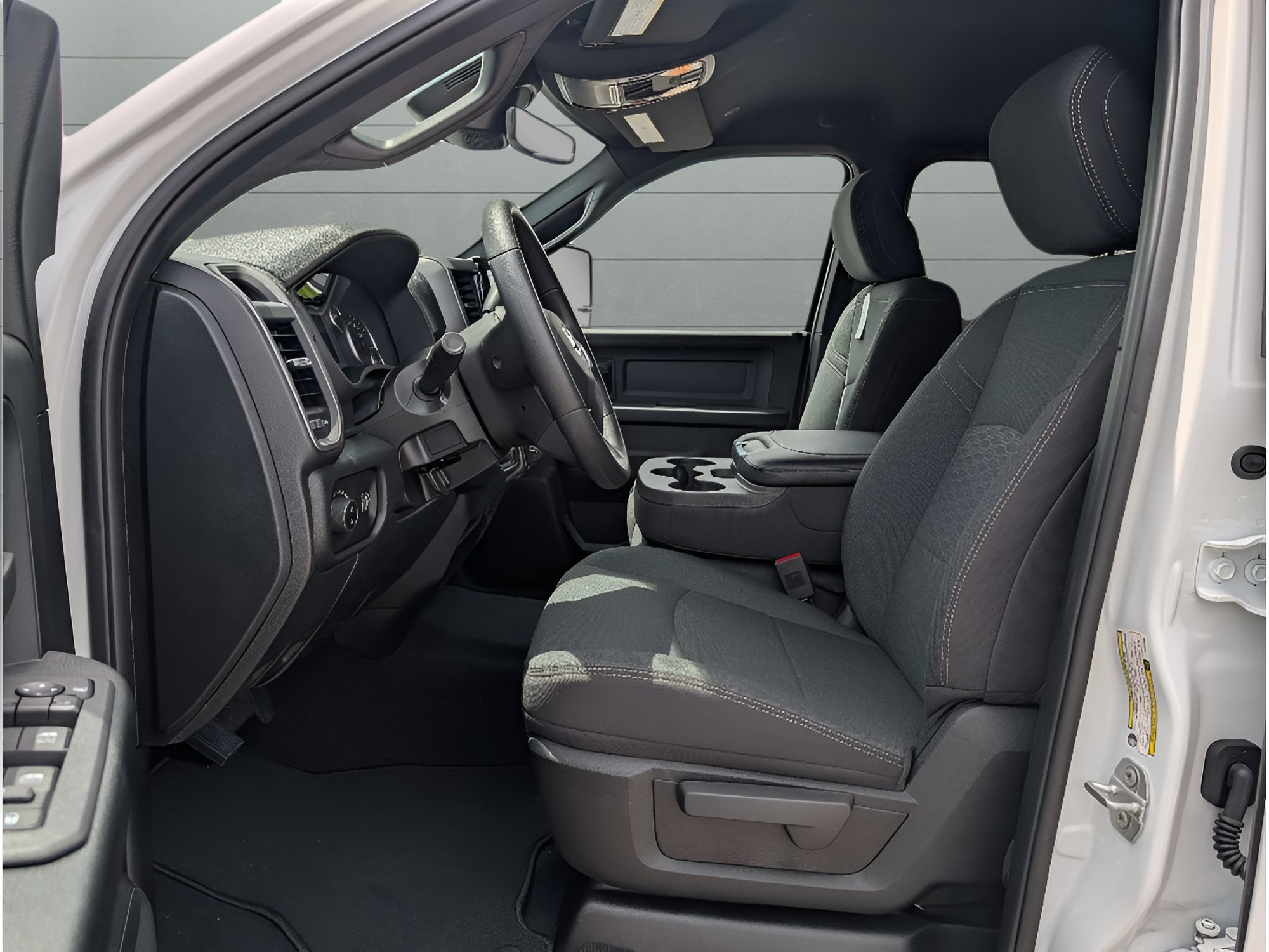 New 2026 RAM 2500 Tradesman AWD/4WD image 17