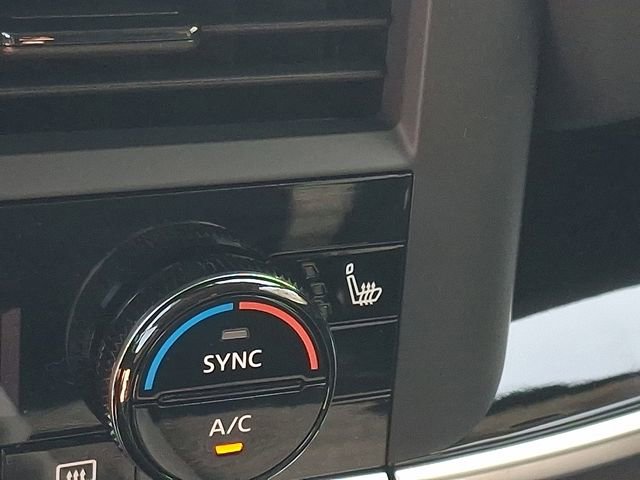 New 2026 Nissan Rogue SV AWD/4WD image 18