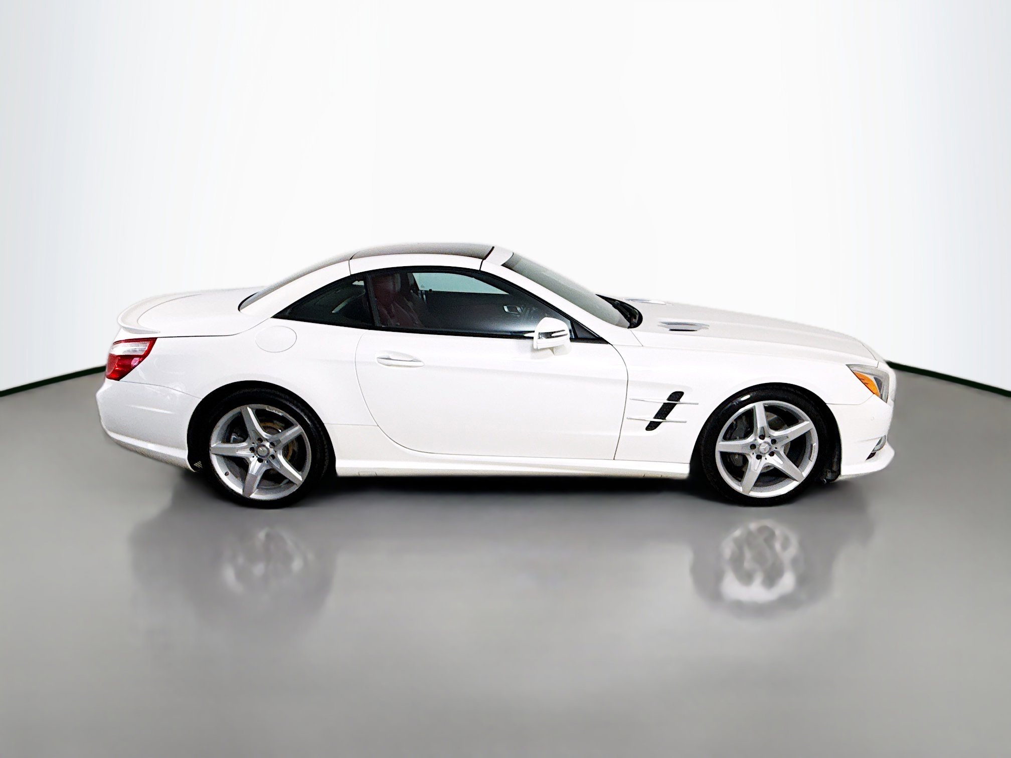 Used 2016 Mercedes-Benz SL 400 image 11