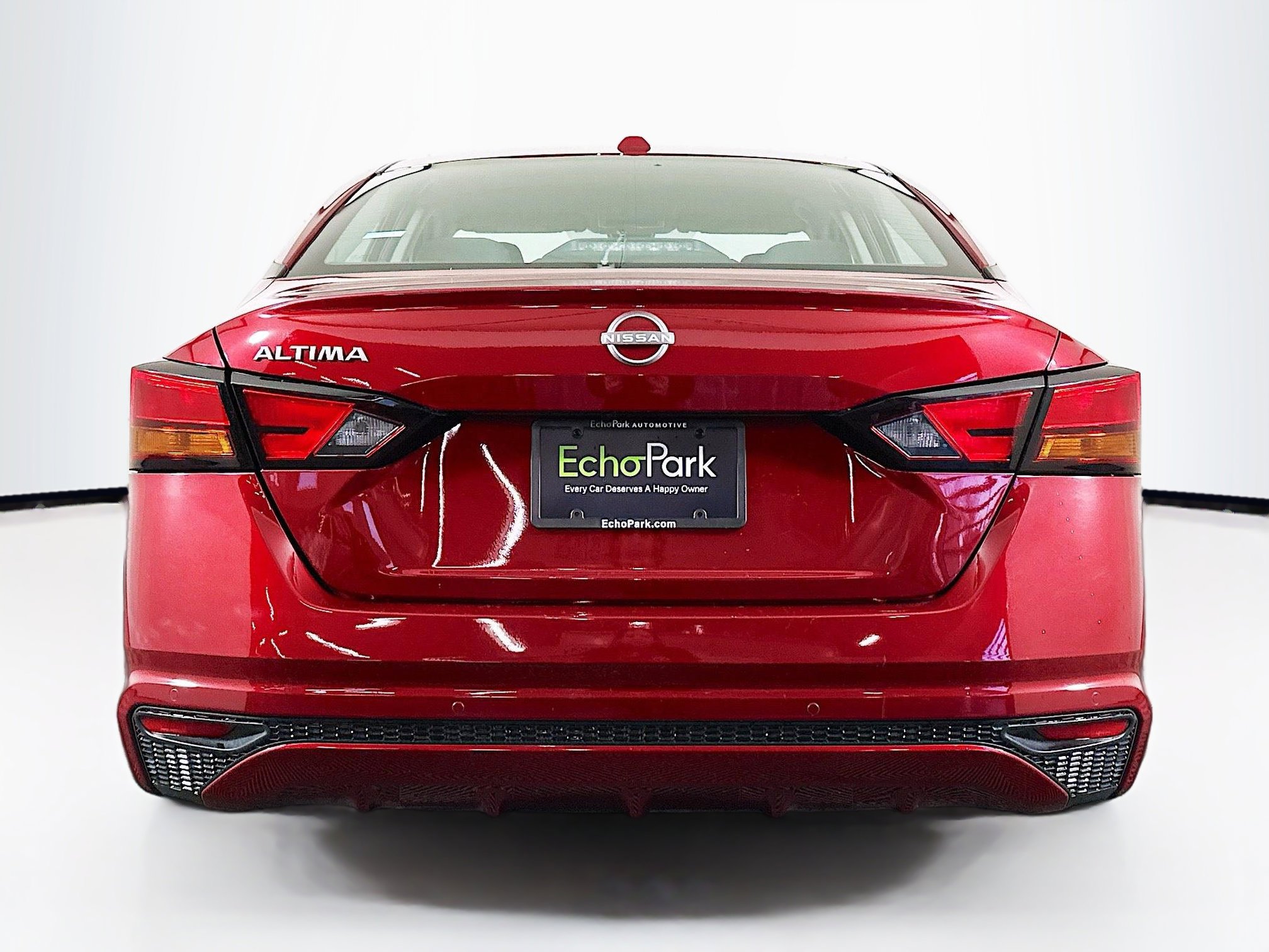 Used 2025 Nissan Altima 2.5 SV image 7